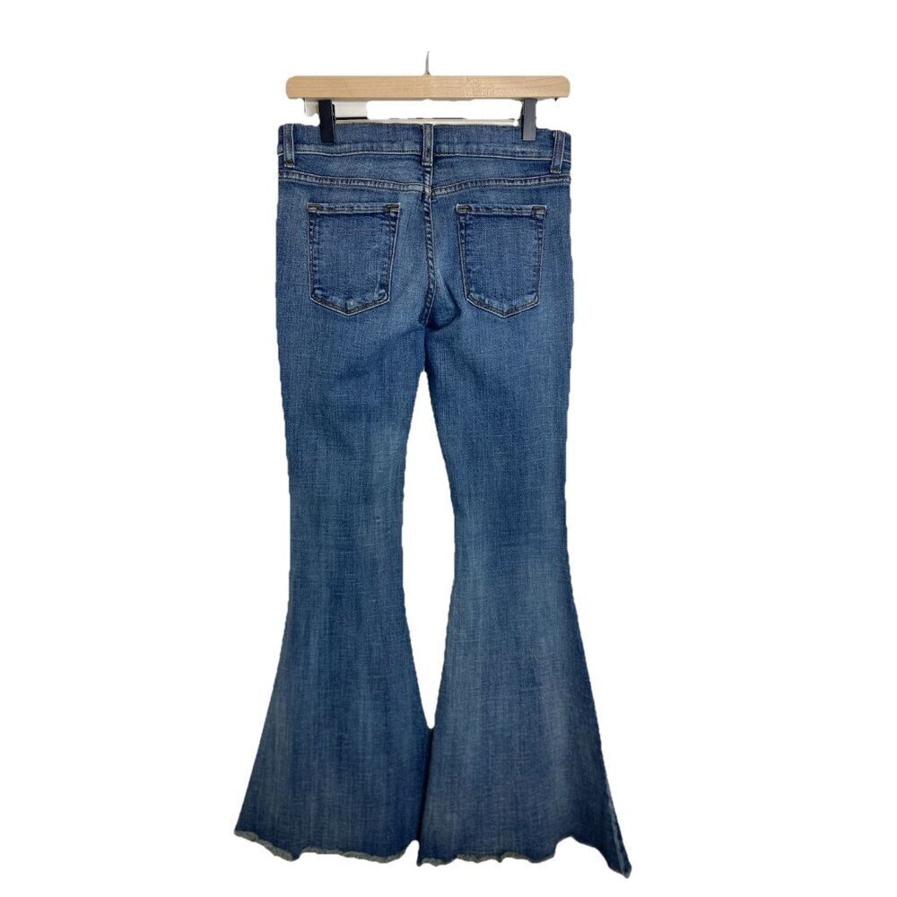 Pistola Ultra Flare Bell Bottom Frayed Hem Distressed Mid Rise Jeans Size 28 - Picture 7 of 12